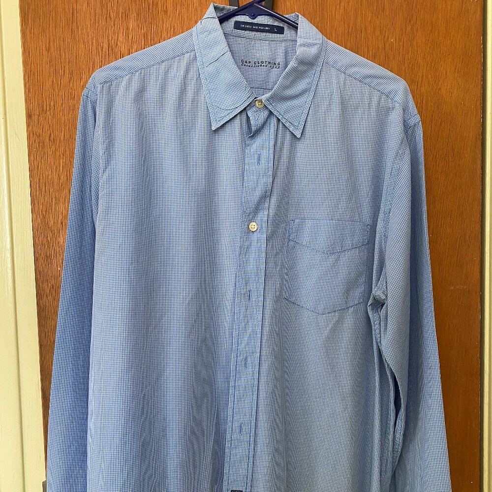 GAP button up shirt- men's